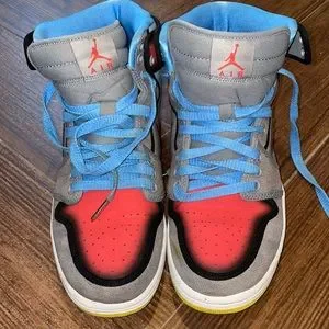 Nike | Shoes | Euc Air Jordan Nike Rttg Barcelona Blue Red  display picture 3